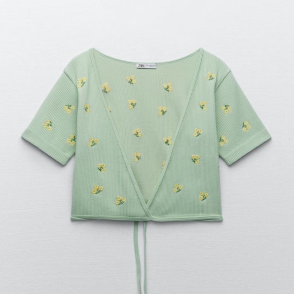 Zara Tops - ZARA Short Sleeve Green Wrap Knit Cropped Top Women's Size XS-S NWOT